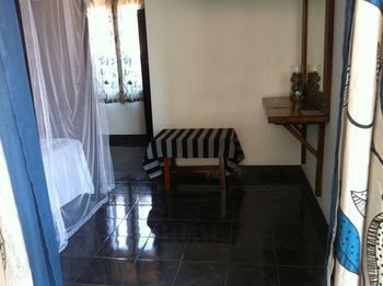 Friends Guesthouse Kudapaduwa Exterior photo